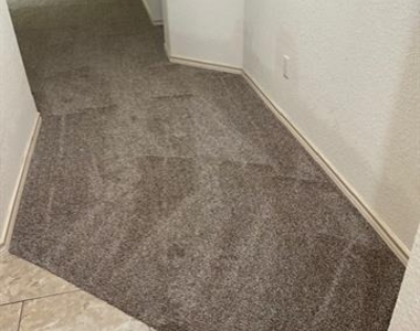 12637 Diamond Peak Drive - Photo Thumbnail 4