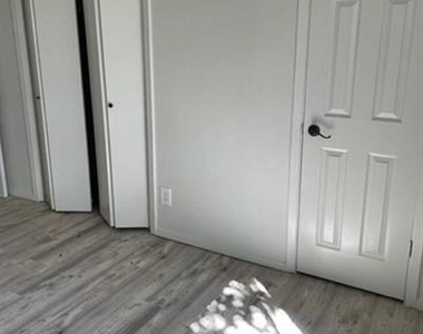 2729 Hurstview Drive - Photo Thumbnail 12