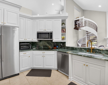 10655 Rio Hermoso - Photo Thumbnail 19