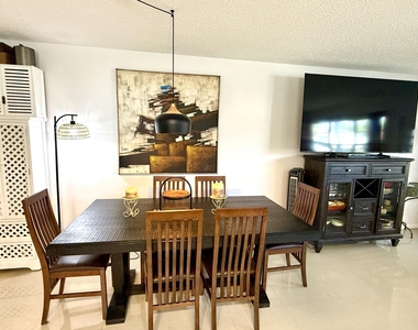 21 Newport B Court - Photo Thumbnail 5
