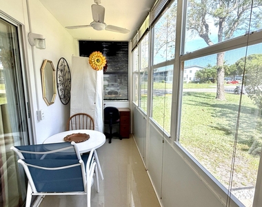 21 Newport B Court - Photo Thumbnail 21