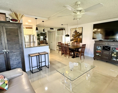 21 Newport B Court - Photo Thumbnail 2