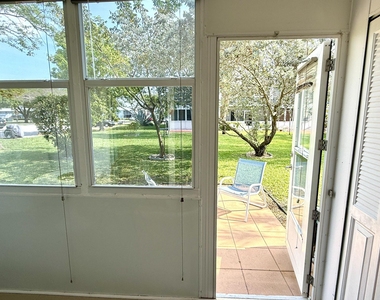 21 Newport B Court - Photo Thumbnail 23