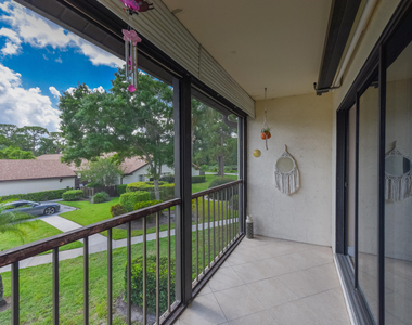 2733 Sw Matheson Avenue - Photo Thumbnail 2