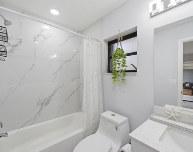 6396 Country Wood Way - Photo Thumbnail 29
