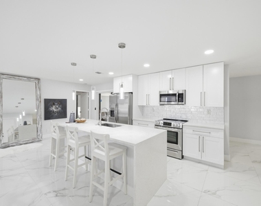 6396 Country Wood Way - Photo Thumbnail 13