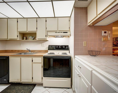 15469 Lakes Of Delray Boulevard - Photo Thumbnail 14