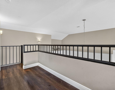 1603 Mizzenmast Way - Photo Thumbnail 44