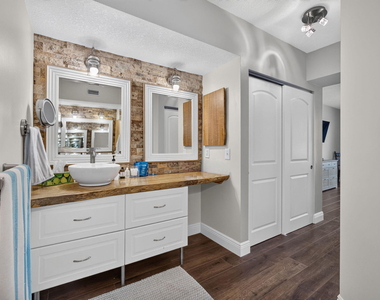 1603 Mizzenmast Way - Photo Thumbnail 40