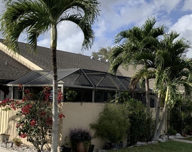 5734 Northpointe Lane - Photo Thumbnail 6