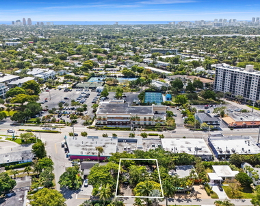 2020 Ne 4th Avenue - Photo Thumbnail 1