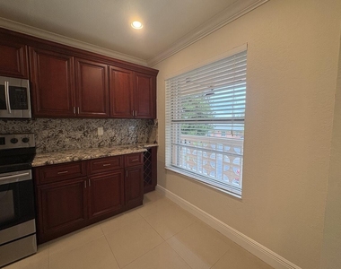 1441 Nw 19th Terrace - Photo Thumbnail 30