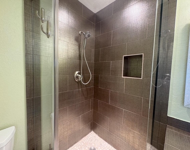 1441 Nw 19th Terrace - Photo Thumbnail 19