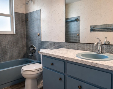 4880 Nw 22nd Street - Photo Thumbnail 10