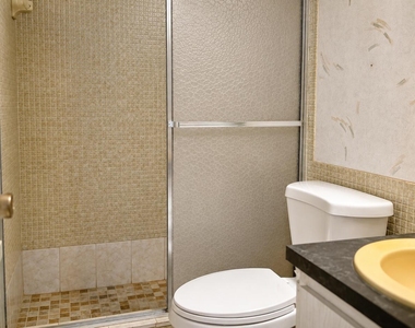 4880 Nw 22nd Street - Photo Thumbnail 13
