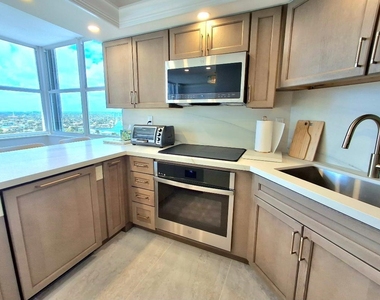 1340 S Ocean Boulevard - Photo Thumbnail 12