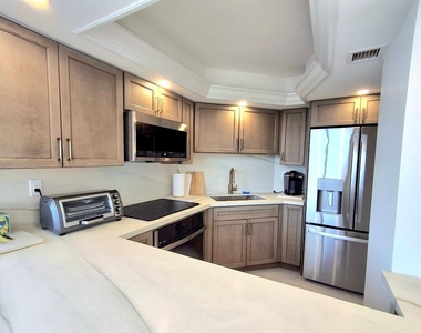 1340 S Ocean Boulevard - Photo Thumbnail 11