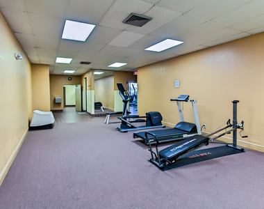 3671 Environ Boulevard - Photo Thumbnail 10