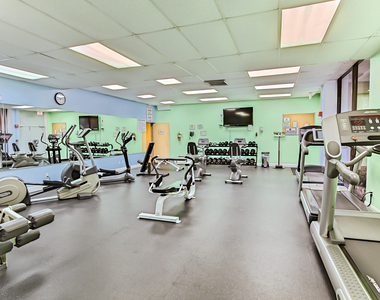 3671 Environ Boulevard - Photo Thumbnail 9