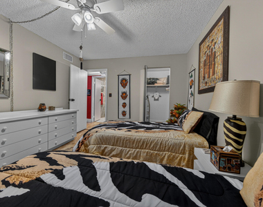 3671 Environ Boulevard - Photo Thumbnail 38