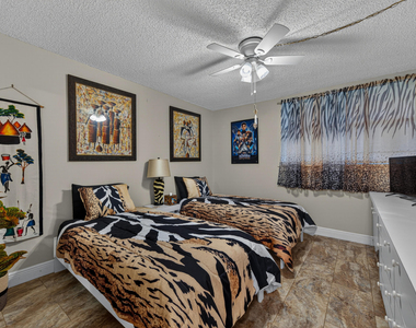 3671 Environ Boulevard - Photo Thumbnail 35