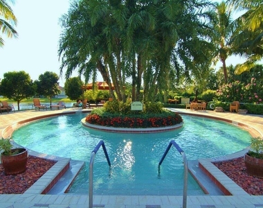 6812 Belmont Shore Drive - Photo Thumbnail 31
