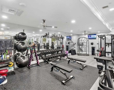 6812 Belmont Shore Drive - Photo Thumbnail 39