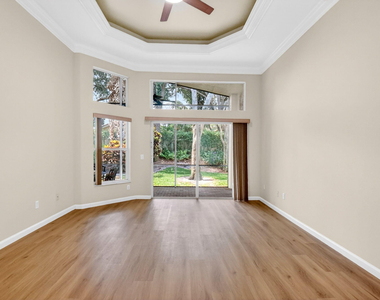 6812 Belmont Shore Drive - Photo Thumbnail 15