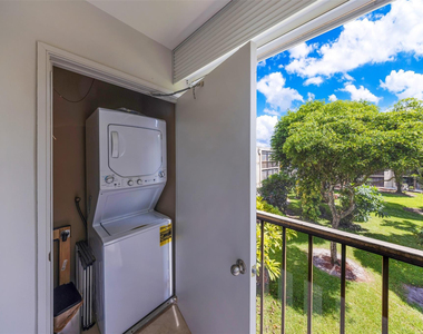 5250 Las Verdes Circle - Photo Thumbnail 20