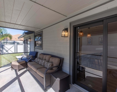2478 Bedford Mews Drive - Photo Thumbnail 18