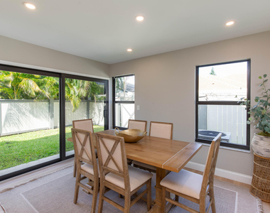 2478 Bedford Mews Drive - Photo Thumbnail 3