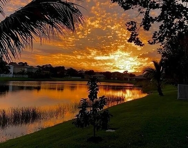 2165 Newport Isles Boulevard - Photo Thumbnail 7