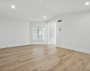 1251 Thatch Palm Drive - Photo Thumbnail 28