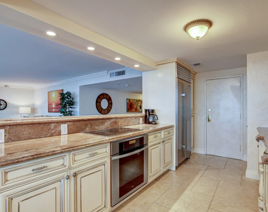 250 S Ocean Boulevard - Photo Thumbnail 14
