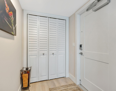 1648 Jupiter Cove Drive - Photo Thumbnail 6