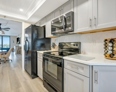 1648 Jupiter Cove Drive - Photo Thumbnail 13