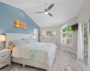 3108 Fairway Drive N - Photo Thumbnail 14