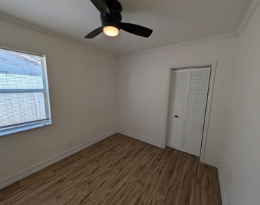 1629 Nw 5th Avenue - Photo Thumbnail 22