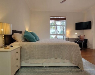4445 El Mar Drive - Photo Thumbnail 36