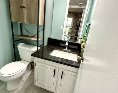 361 Tilford Q - Photo Thumbnail 21