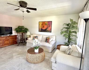 361 Tilford Q - Photo Thumbnail 3