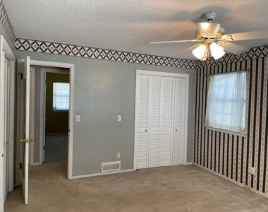 2309 Sw 82nd Street - Photo Thumbnail 14