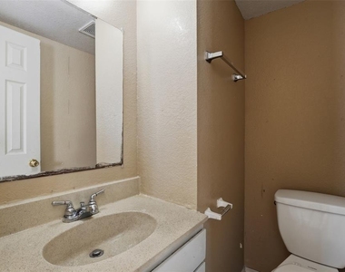1628 Claudia Drive - Photo Thumbnail 16