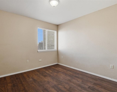1628 Claudia Drive - Photo Thumbnail 24