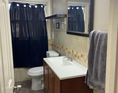 1230 Caddell Lane - Photo Thumbnail 5