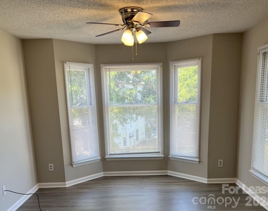 7344 Rose Terrace Court - Photo Thumbnail 2