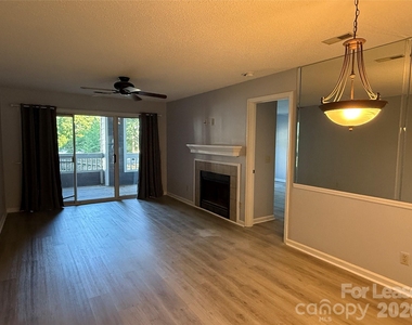 726 Southwest Drive - Photo Thumbnail 17