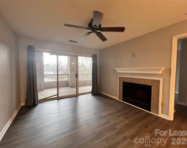 726 Southwest Drive - Photo Thumbnail 14