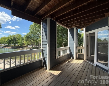726 Southwest Drive - Photo Thumbnail 21
