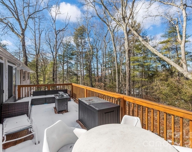 11 N Marley Drive - Photo Thumbnail 3